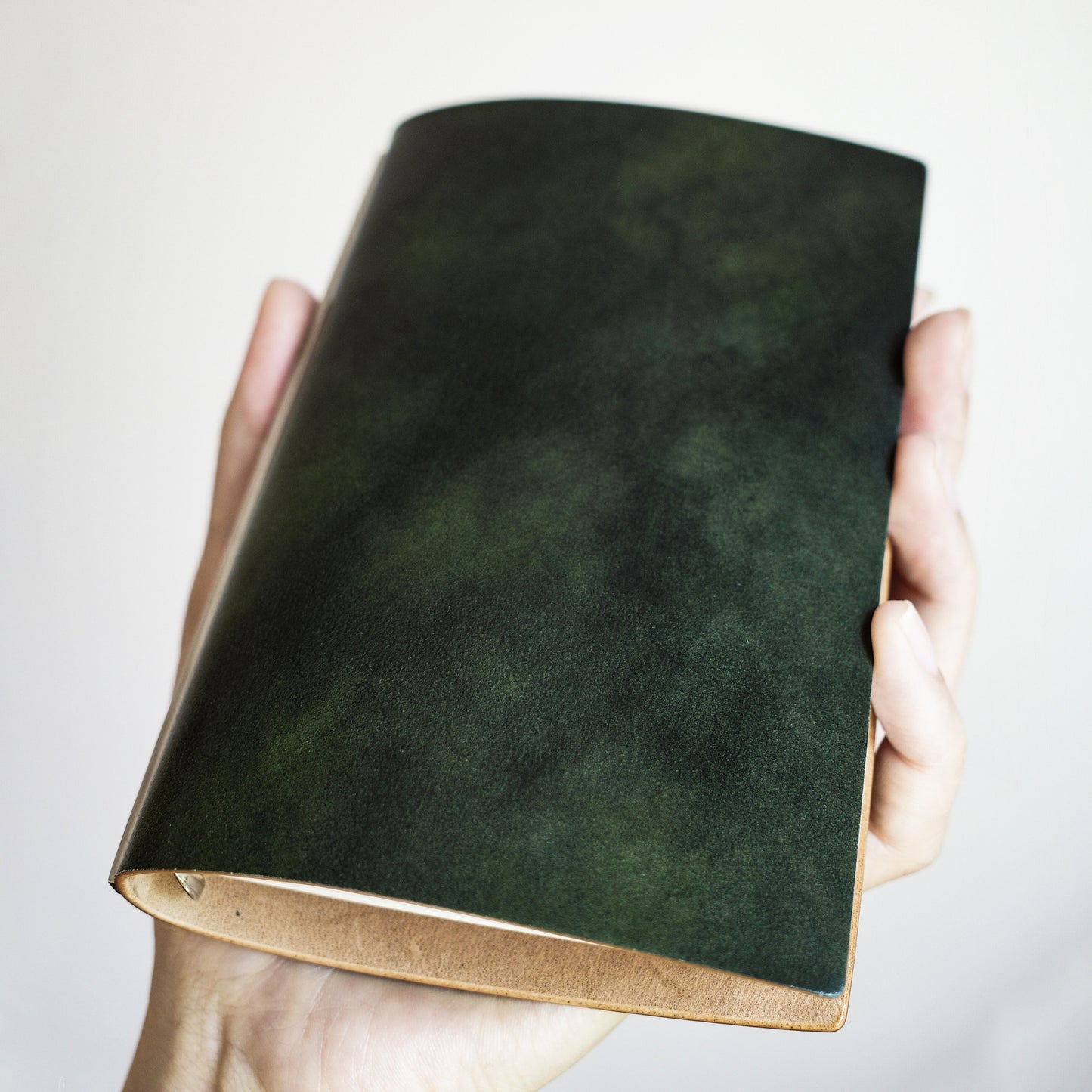 Rocado Shell Cordovan Leather Journal Binder